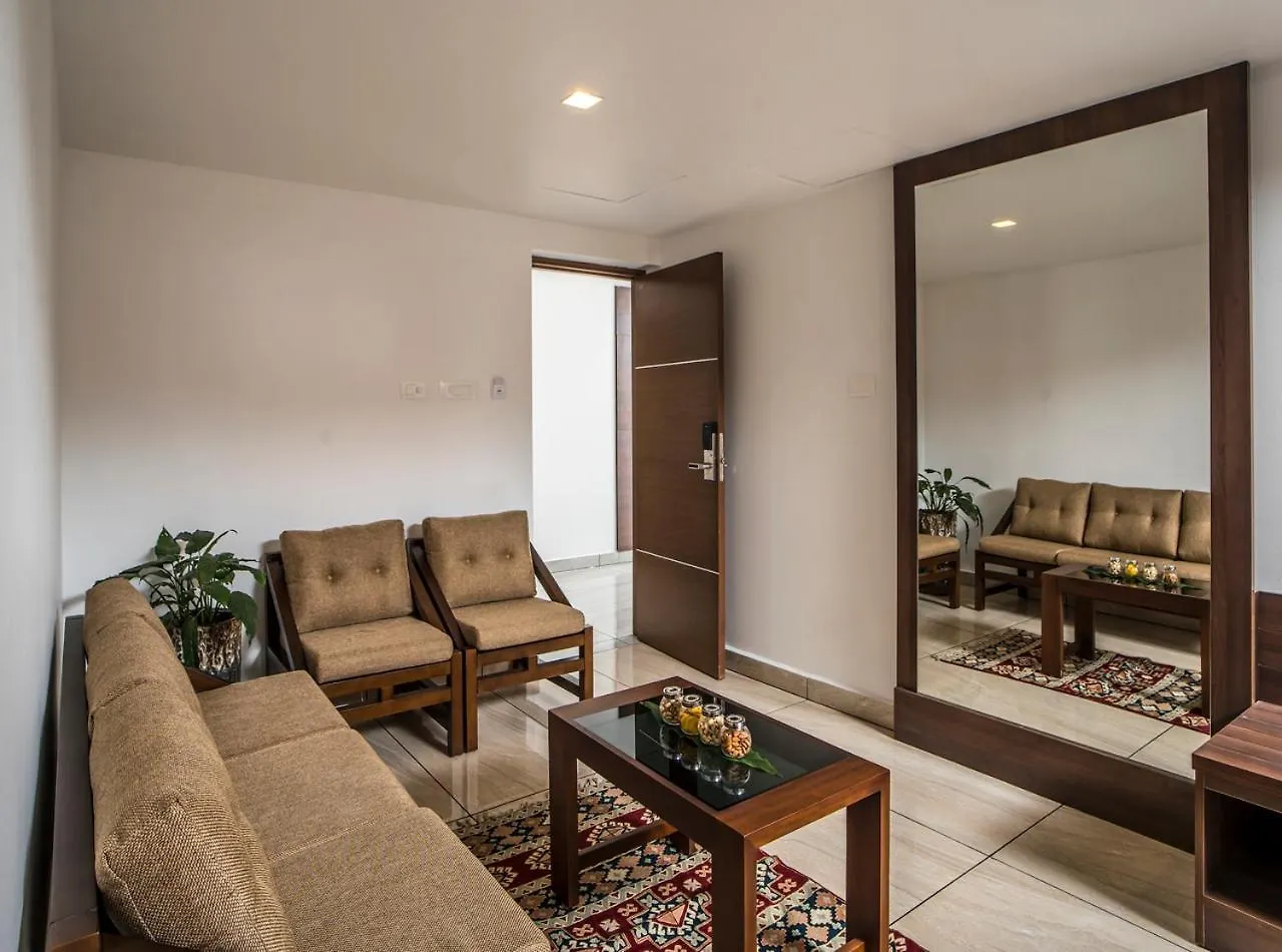 Wild Avenue Resort & Spa 提喀迪 4*,